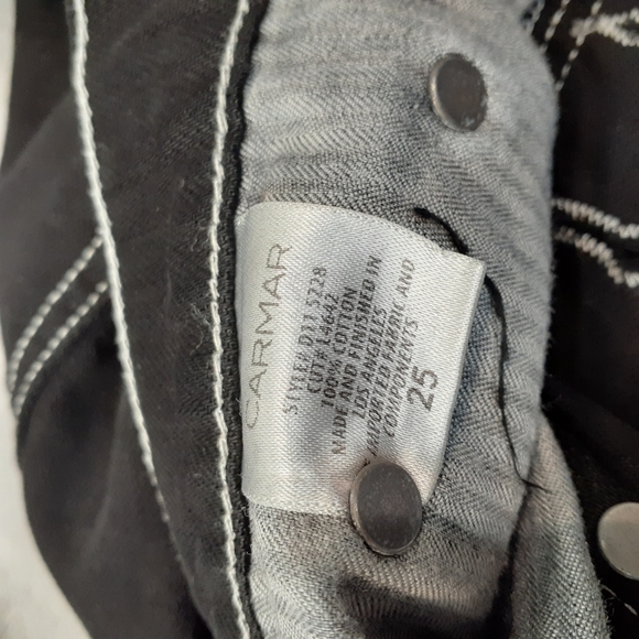 LF Carmar Black Distressed Hi Rise Jean Shorts 25 NWOT - Picture 4 of 5